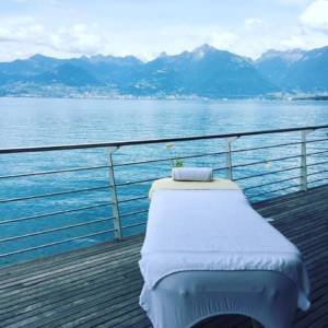 Massage avec vue sur le lac léman